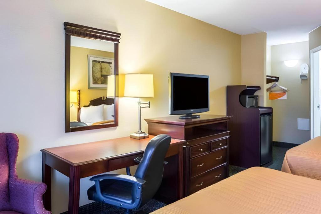Quality Inn Manassas Εξωτερικό φωτογραφία