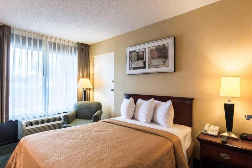 Quality Inn Manassas Εξωτερικό φωτογραφία