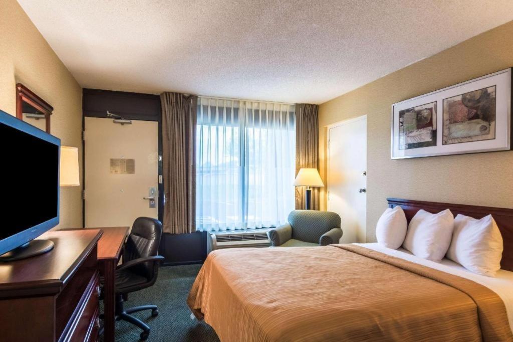 Quality Inn Manassas Εξωτερικό φωτογραφία