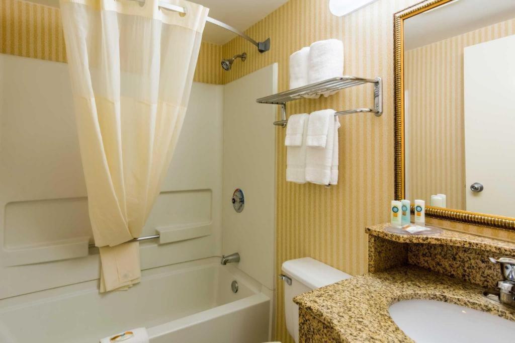 Quality Inn Manassas Εξωτερικό φωτογραφία
