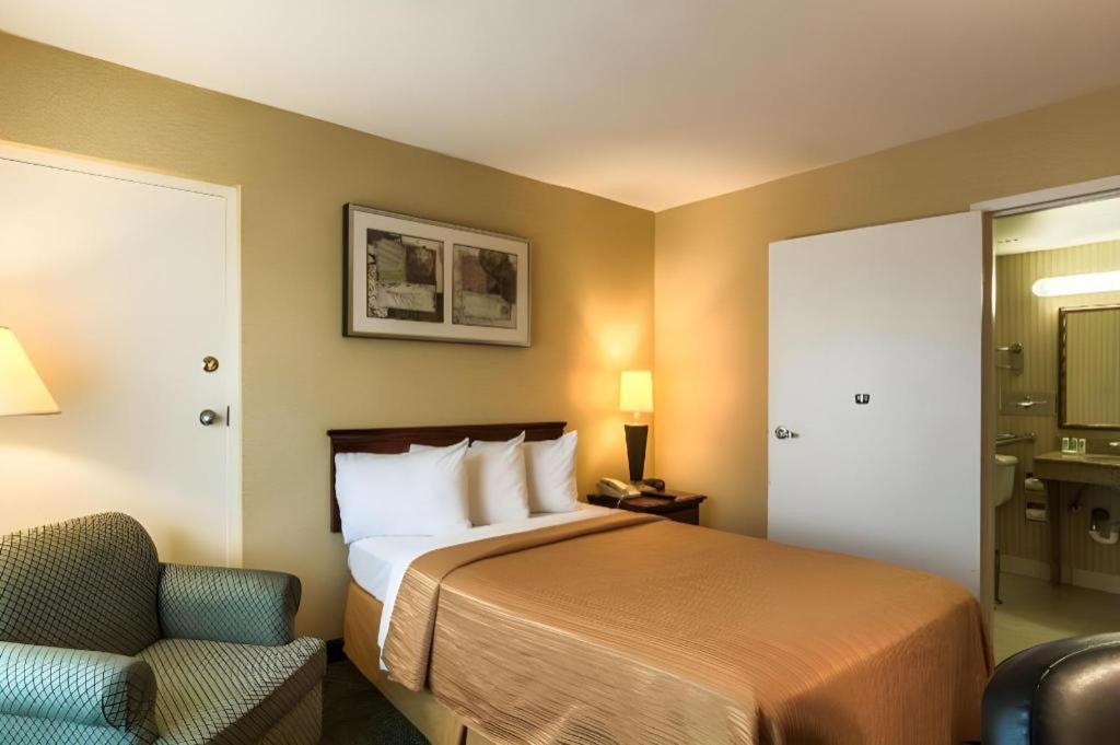 Quality Inn Manassas Εξωτερικό φωτογραφία